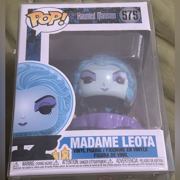 Funko Pop! Madame Leota GITD The Haunted Mansion Disney Parks Exclusive - Picture 2 of 7